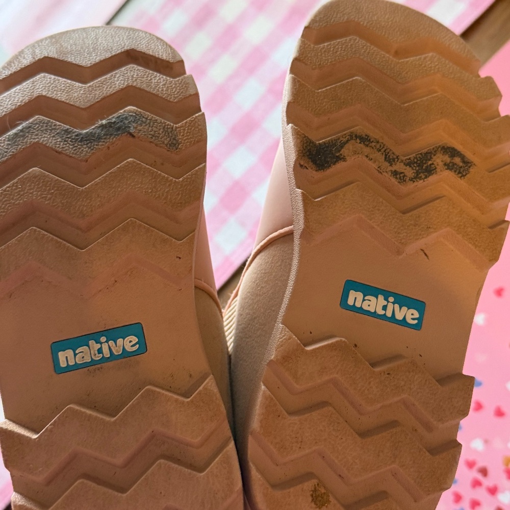 Pink Kids Native Boots Y1 - Picture 6 of 7
